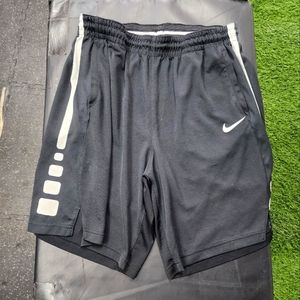 Men's Nike Dri-fit basketball Shorts- XL